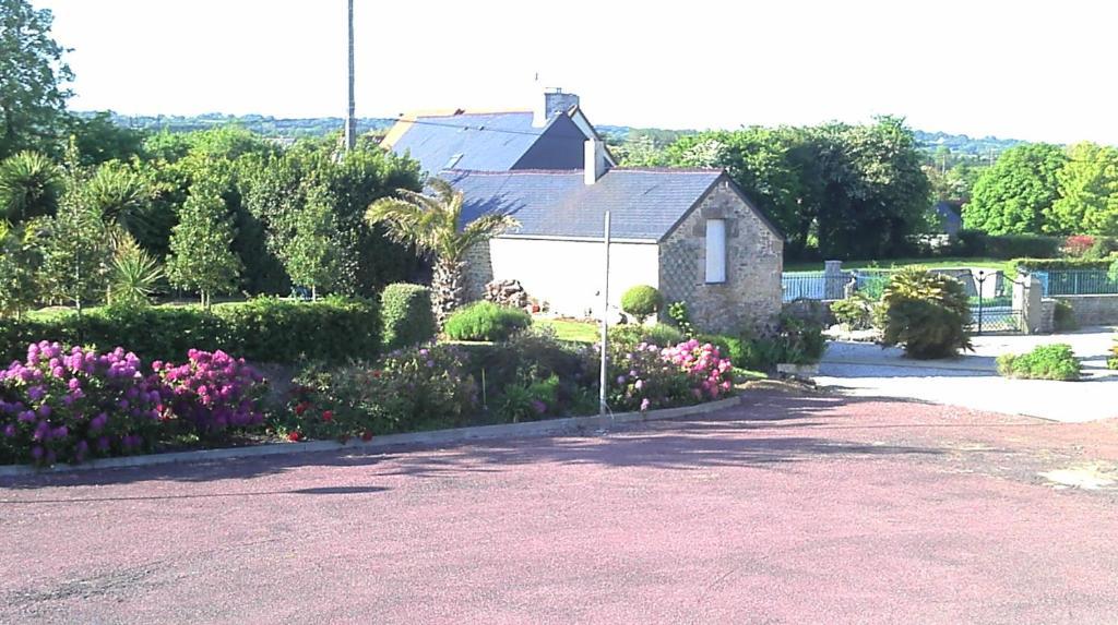 Chambres Du Logis De La Mare Du Parc Surtainville Luaran gambar